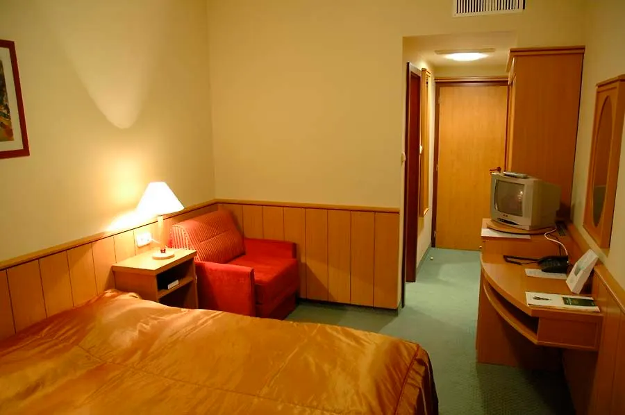 Benczur Hotel Βουδαπέστη 3*,  Ουγγαρία